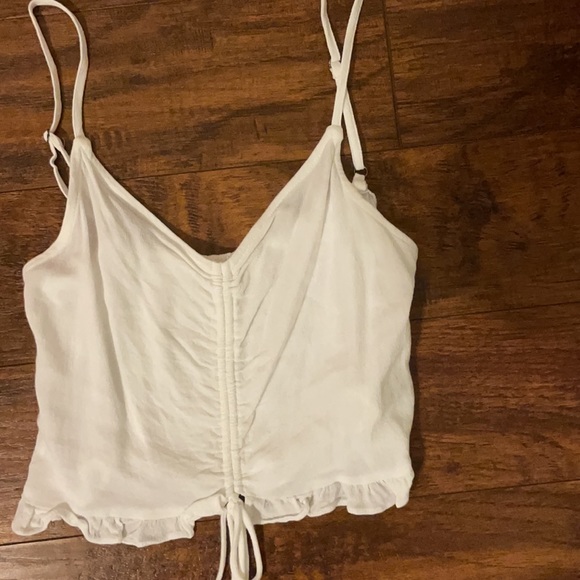 New Without Tags L.A. HEARTS White Frilly Crop Top - Picture 6 of 16